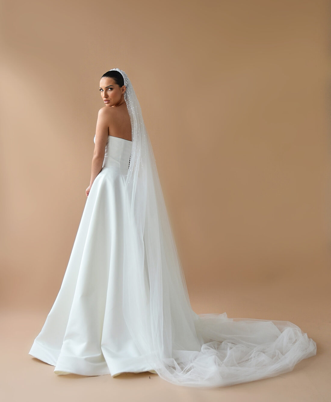 BRIDAL LOOK 077 - Image 2