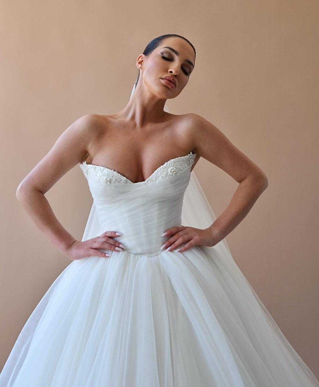 BRIDAL LOOK 067 - Image 2