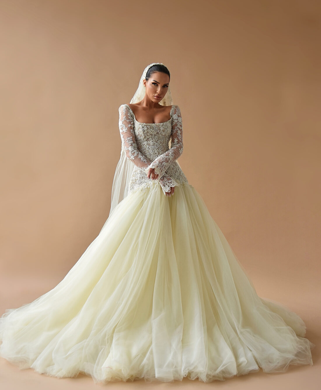 BRIDAL LOOK 062 - Image 4