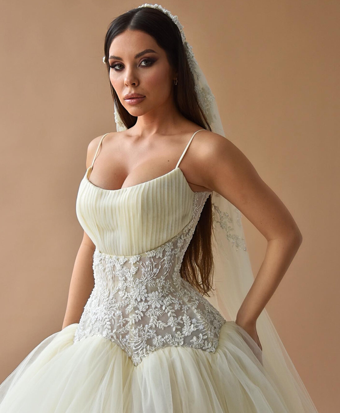 BRIDAL LOOK 063