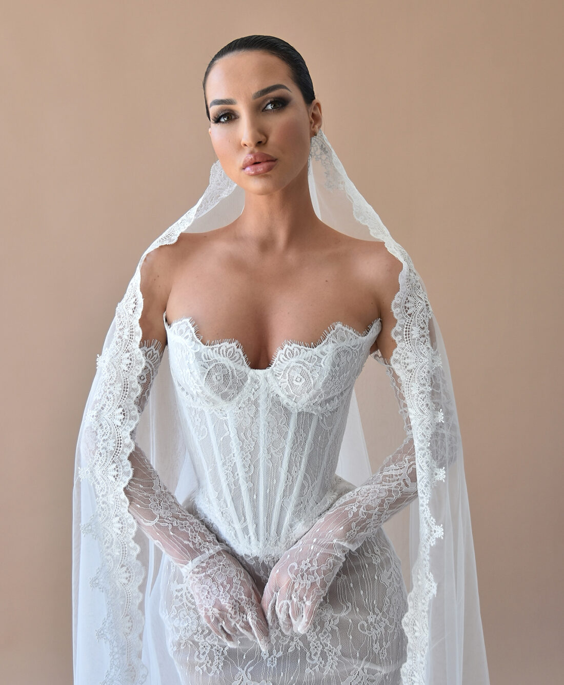 BRIDAL LOOK 054 - Image 4