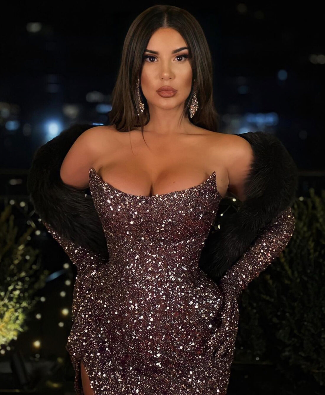 RED CARPET 025 - Image 2
