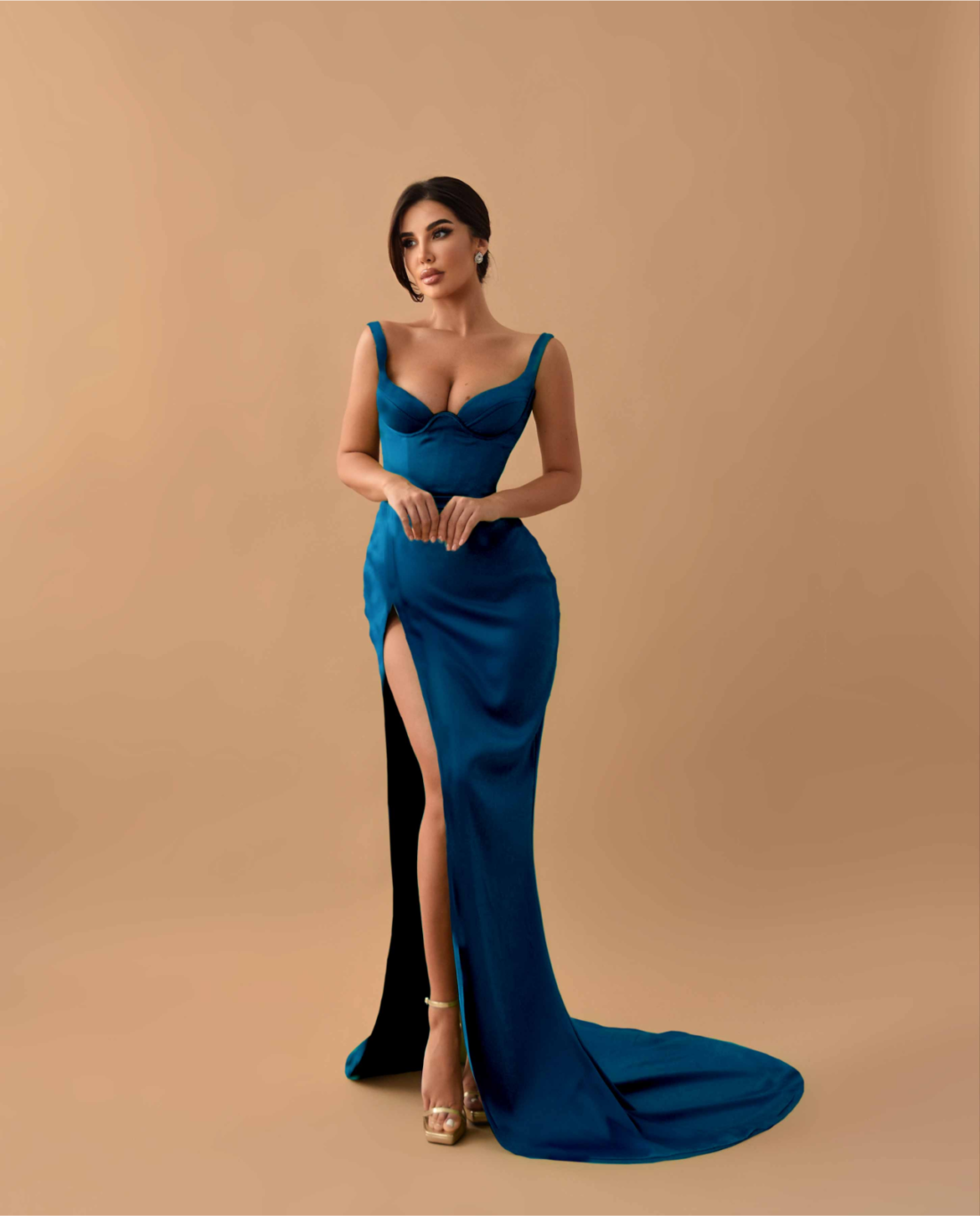 SPRING LOOK 011 - Image 9