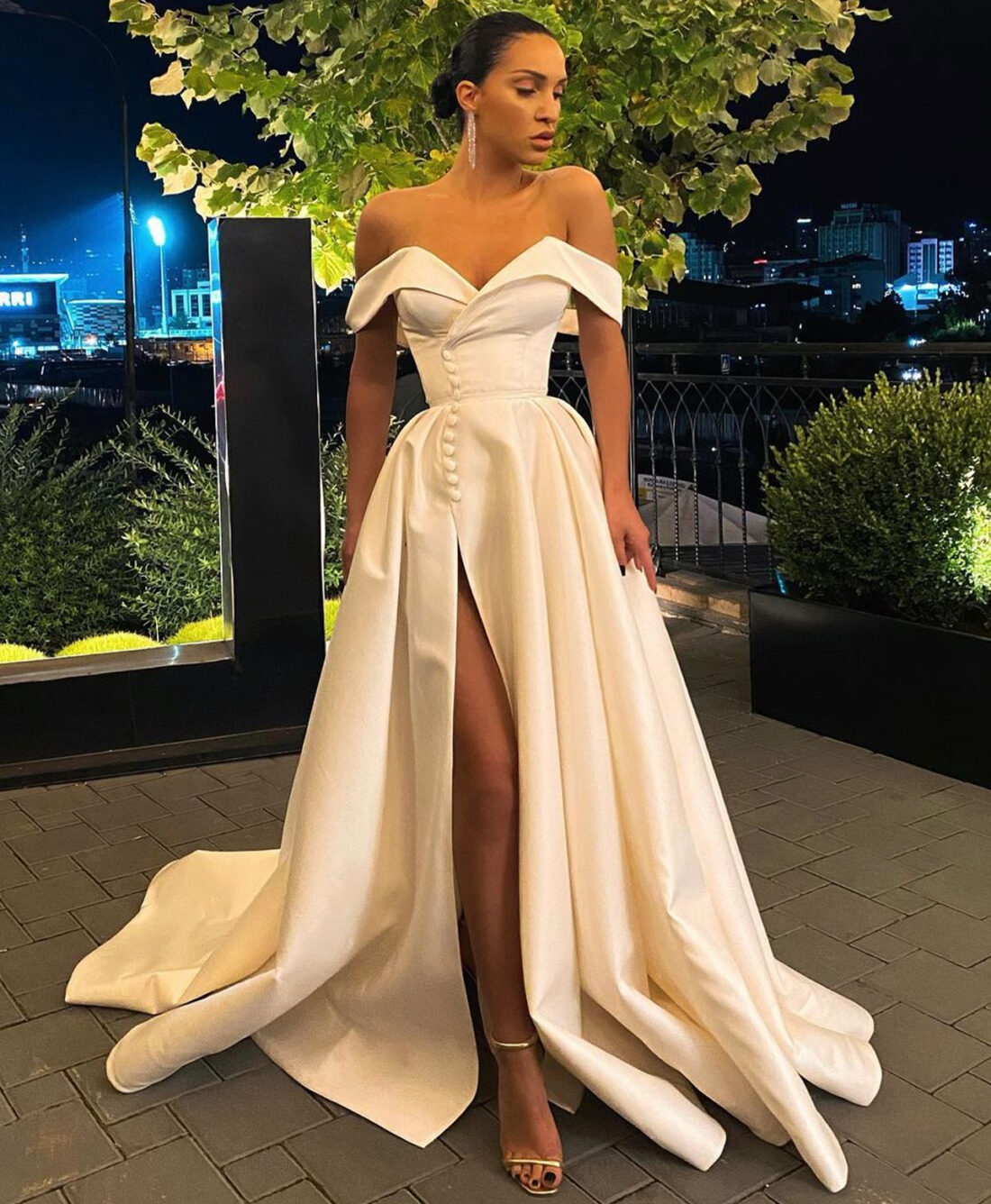 BRIDAL LOOK 019 - Image 2