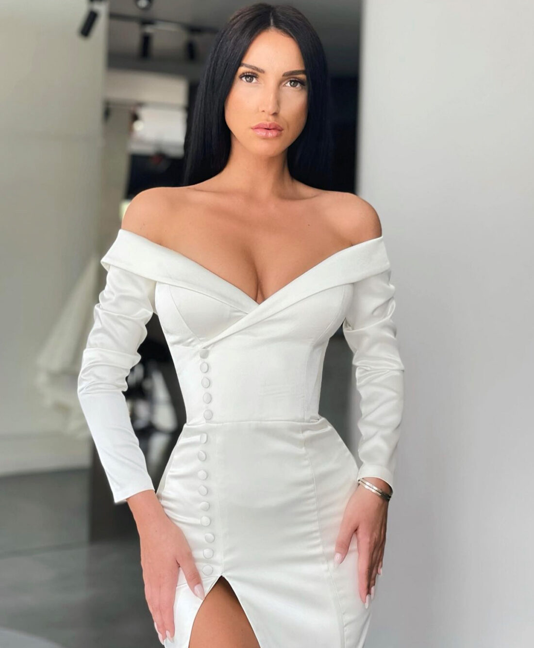 BRIDAL LOOK 039 - Image 2