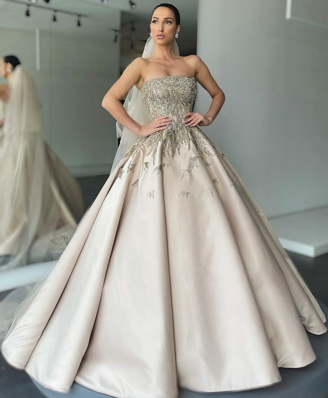 BRIDAL LOOK 032 - Image 2