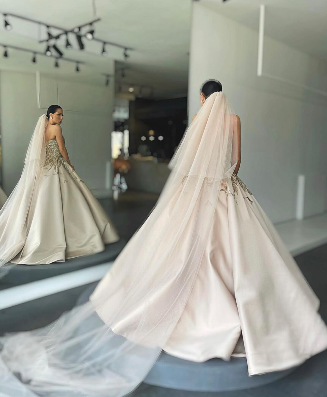 BRIDAL LOOK 032 - Image 4