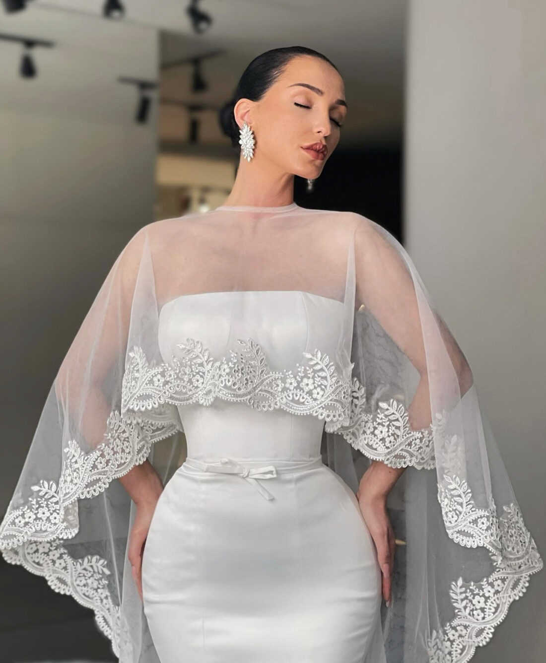 BRIDAL LOOK 028 - Image 3
