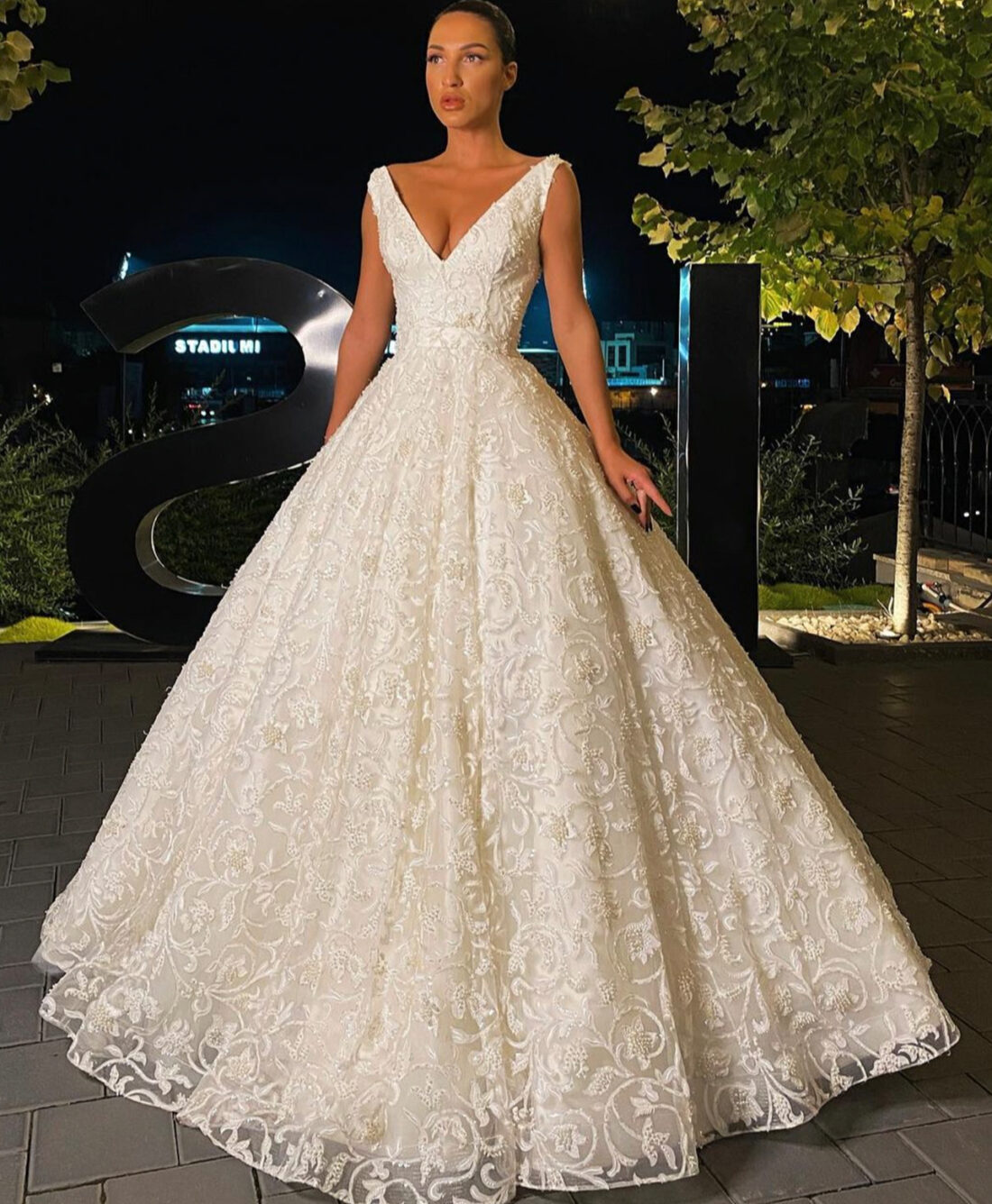 BRIDAL LOOK 021 - Image 2