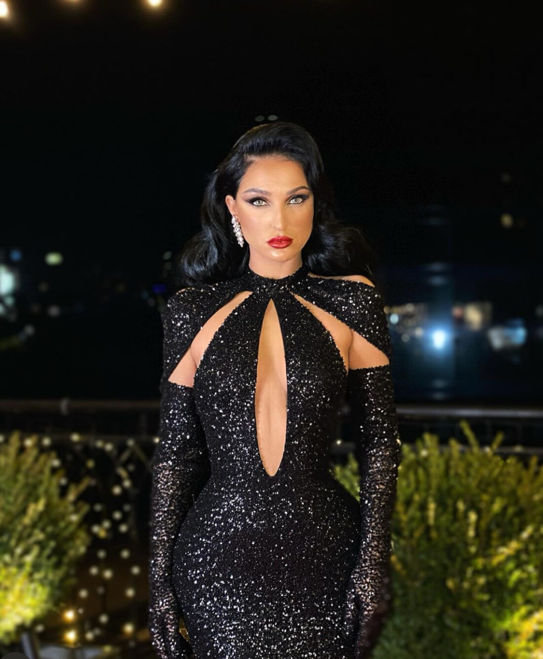 RED CARPET 053 - Image 3