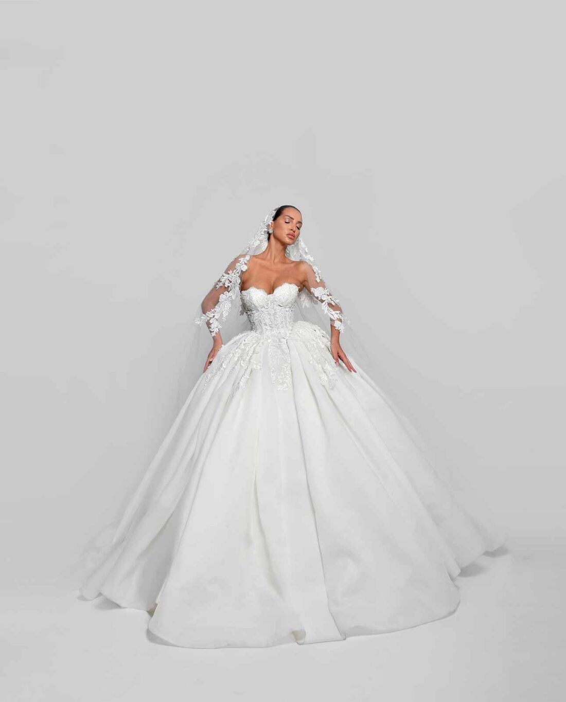 Love & Spirit Bridal 015 - Image 2
