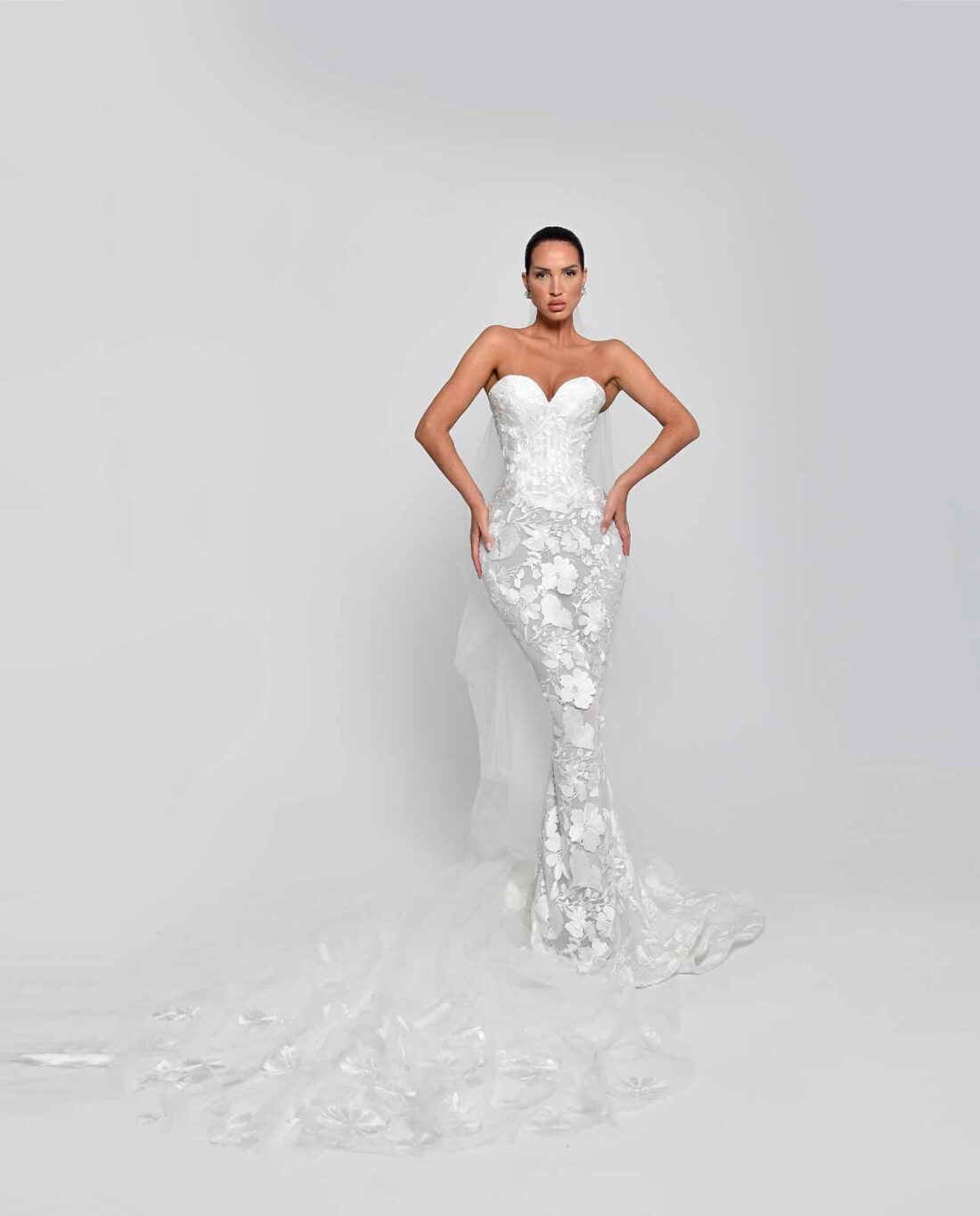 Love & Spirit Bridal 012 - Image 4
