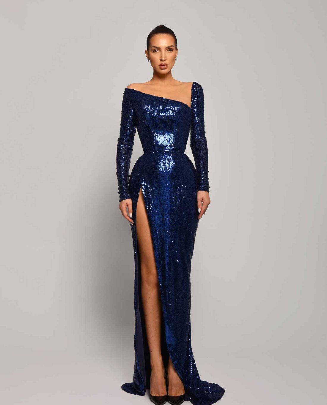 Autumn/Winter 019 - Image 2