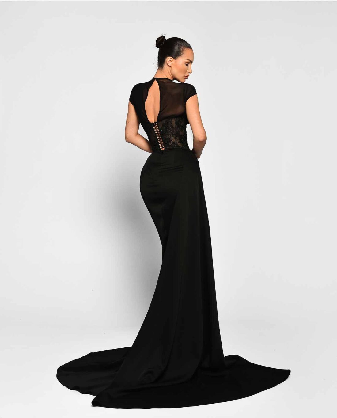 PORTRAIT OF A LADY 021 - Image 2